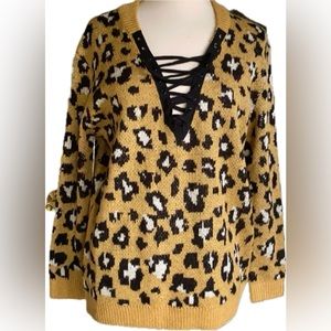 LTX Sportswear Leopard Print Tie Sweater Women’s Size Large EUC‎